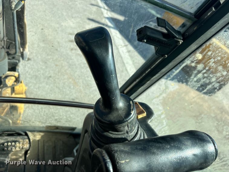 image for item EG0330 2009 John Deere 310SJ backhoe