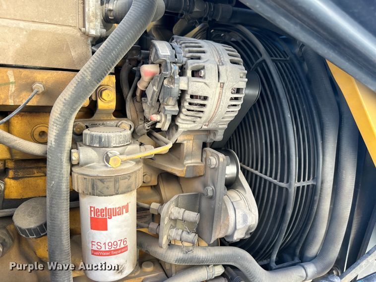 image for item EG0330 2009 John Deere 310SJ backhoe