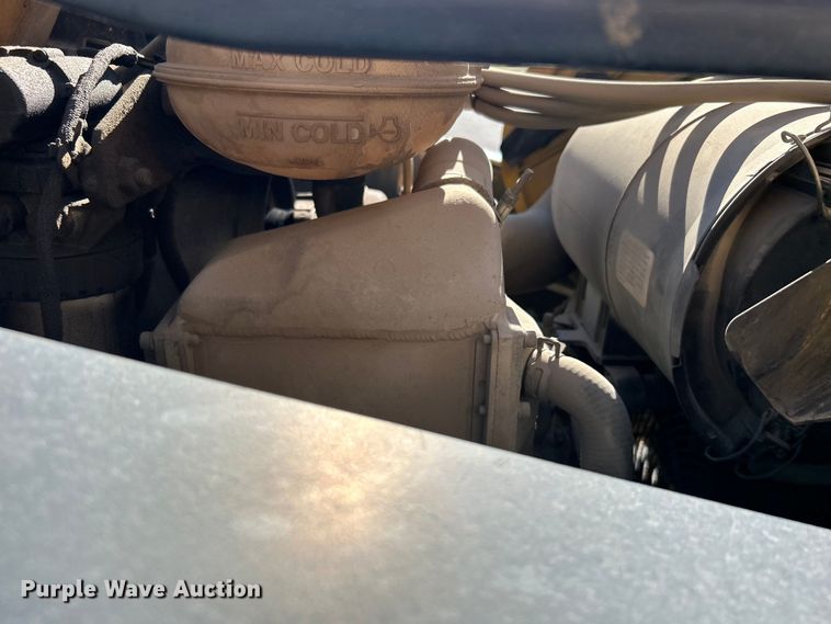 image for item EG0330 2009 John Deere 310SJ backhoe