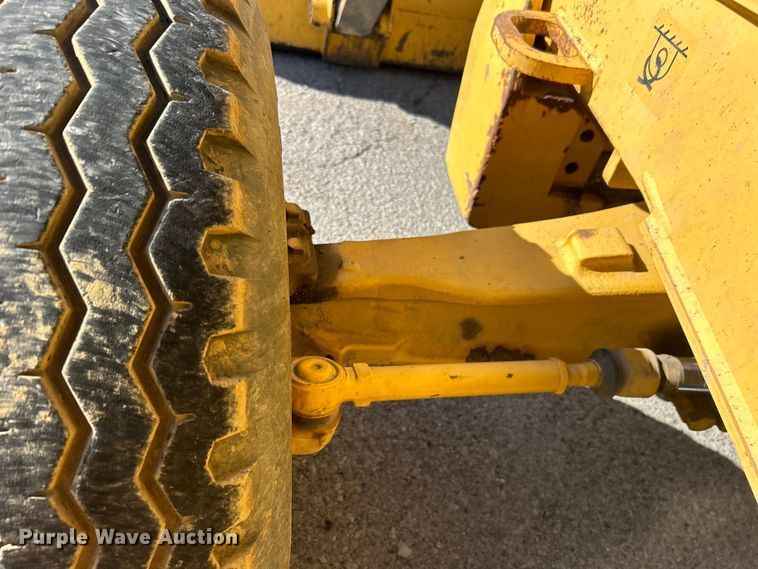 image for item EG0330 2009 John Deere 310SJ backhoe