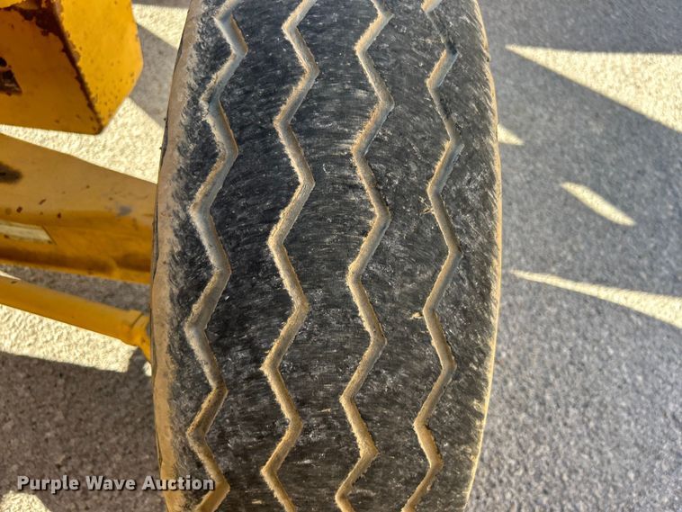 image for item EG0330 2009 John Deere 310SJ backhoe