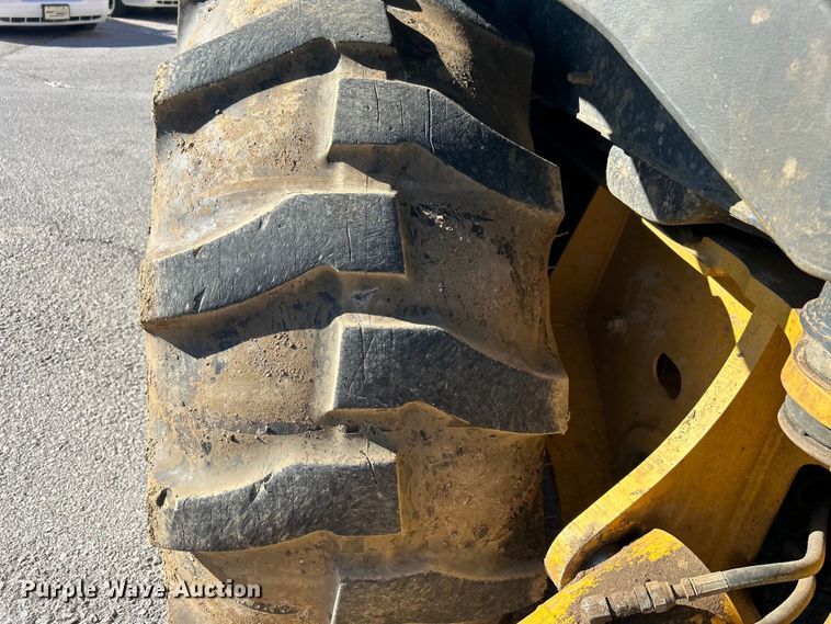 image for item EG0330 2009 John Deere 310SJ backhoe