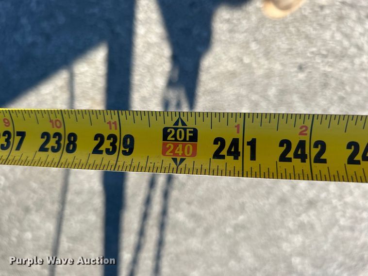 image for item EG0332 2012 Vermeer V800X205S.D. vacuum excavator