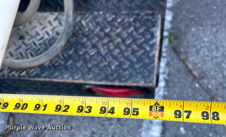 image for item EG0332 2012 Vermeer V800X205S.D. vacuum excavator