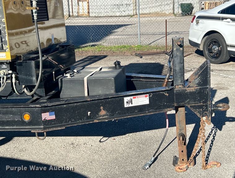 image for item EG0332 2012 Vermeer V800X205S.D. vacuum excavator