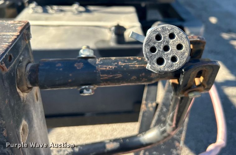 image for item EG0332 2012 Vermeer V800X205S.D. vacuum excavator