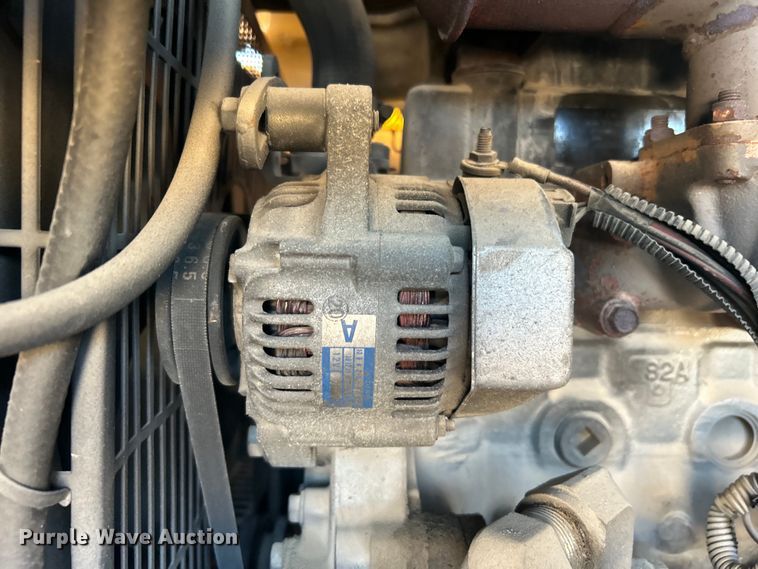 image for item EG0332 2012 Vermeer V800X205S.D. vacuum excavator