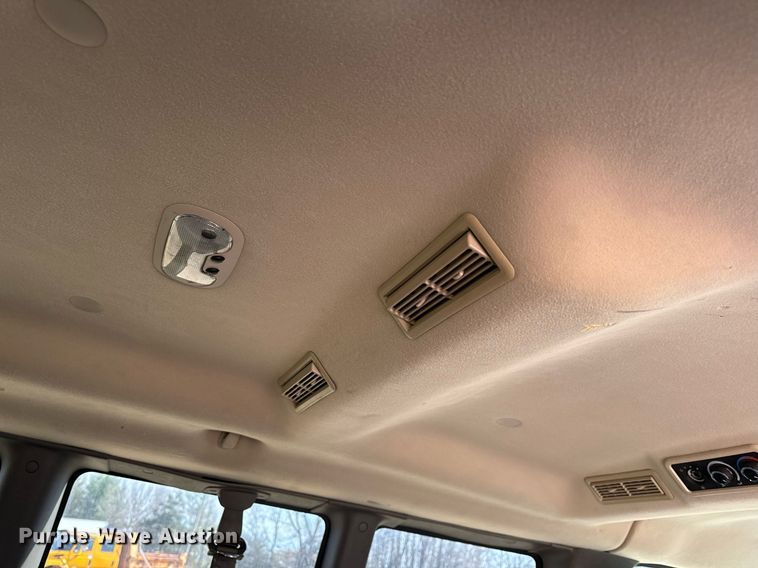 image for item EH6627 2010 Chevrolet Express van