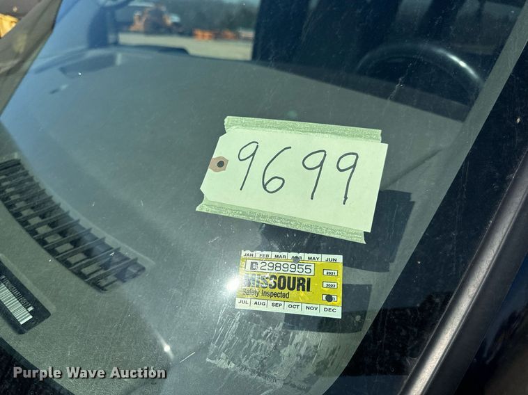 image for item EH6627 2010 Chevrolet Express van