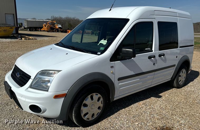 image for item EH6628 2010 Ford Transit Connect XLT van