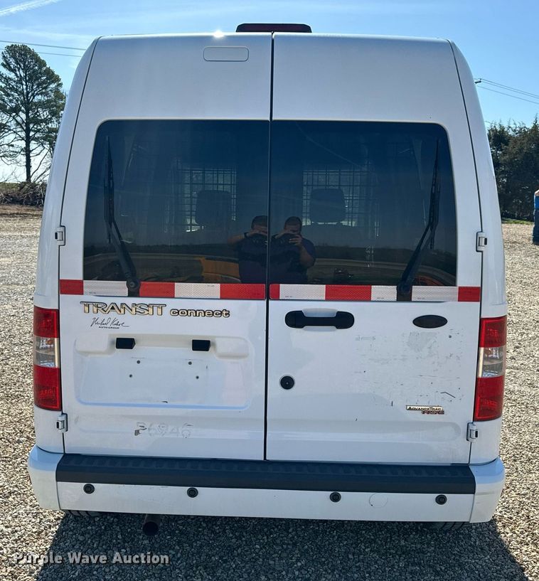 image for item EH6628 2010 Ford Transit Connect XLT van