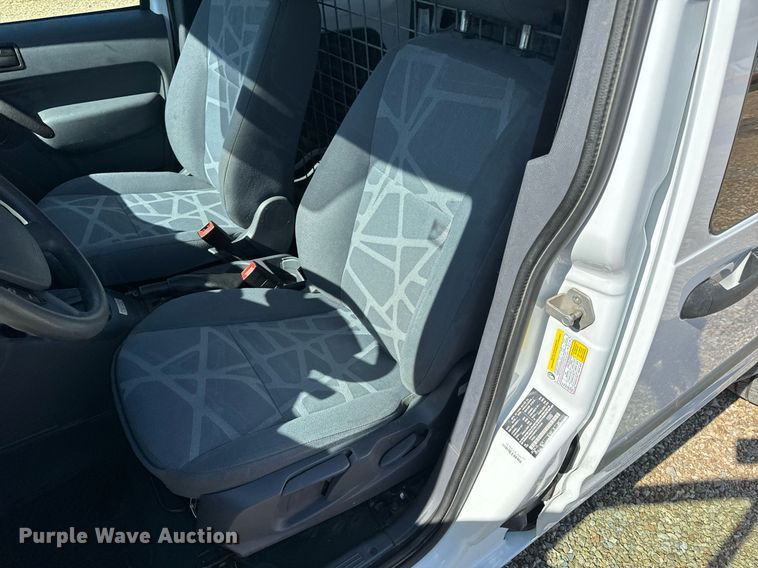 image for item EH6628 2010 Ford Transit Connect XLT van