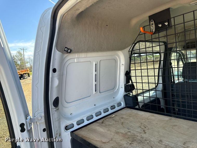 image for item EH6628 2010 Ford Transit Connect XLT van