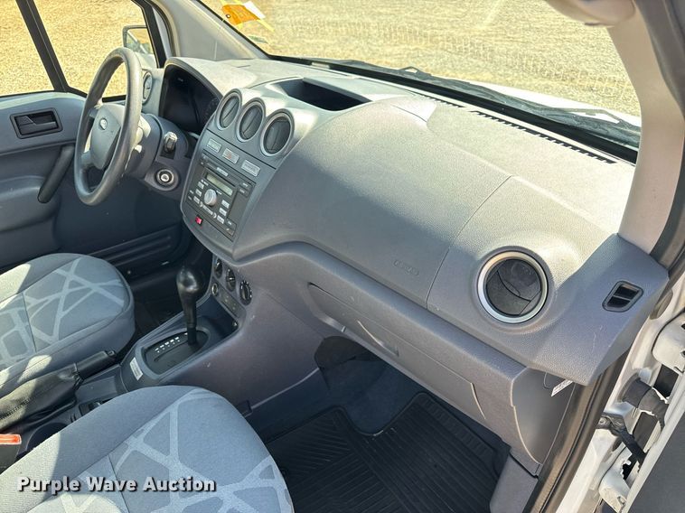 image for item EH6628 2010 Ford Transit Connect XLT van