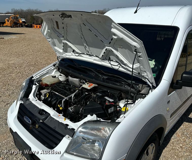 image for item EH6628 2010 Ford Transit Connect XLT van
