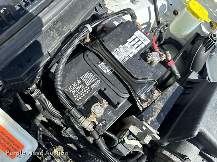 image for item EH6628 2010 Ford Transit Connect XLT van