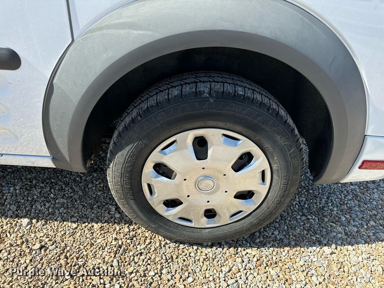 image for item EH6628 2010 Ford Transit Connect XLT van