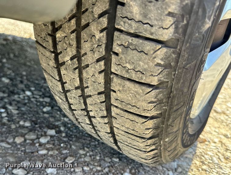 image for item EH6628 2010 Ford Transit Connect XLT van