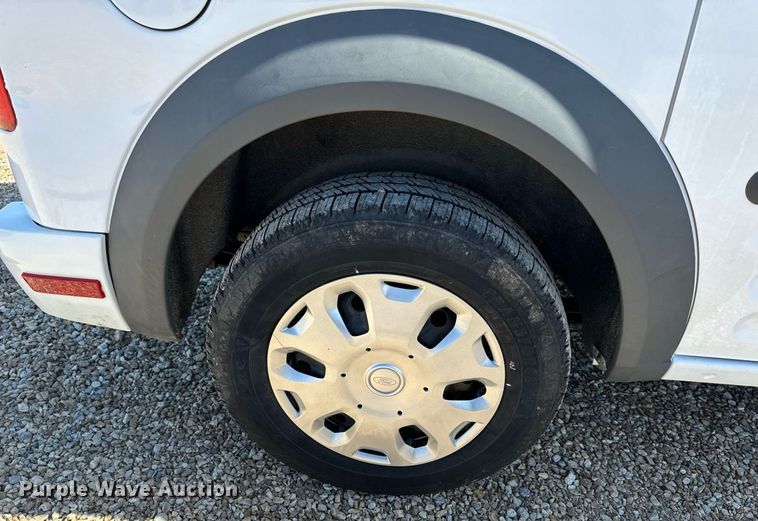 image for item EH6628 2010 Ford Transit Connect XLT van