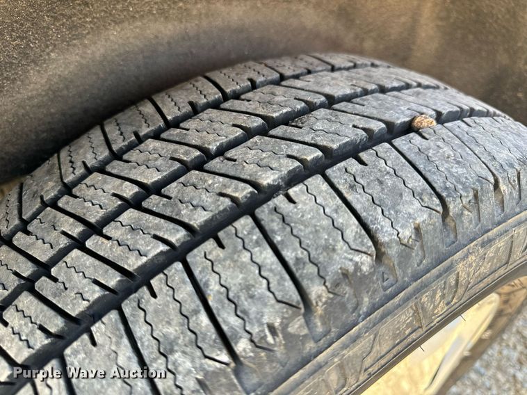 image for item EH6628 2010 Ford Transit Connect XLT van