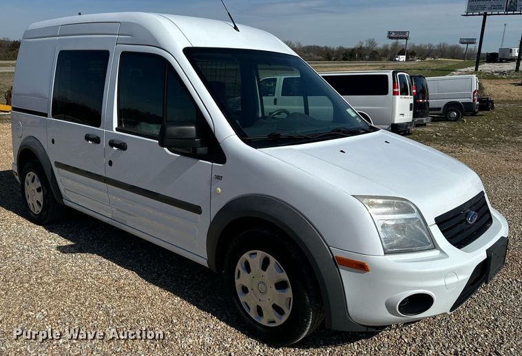 image for item EH6629 2010 Ford Transit Connect XLT van