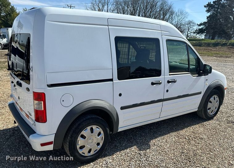 image for item EH6629 2010 Ford Transit Connect XLT van