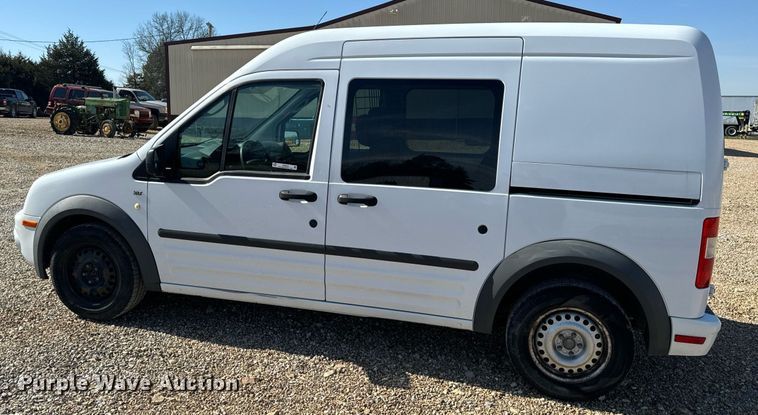 image for item EH6629 2010 Ford Transit Connect XLT van
