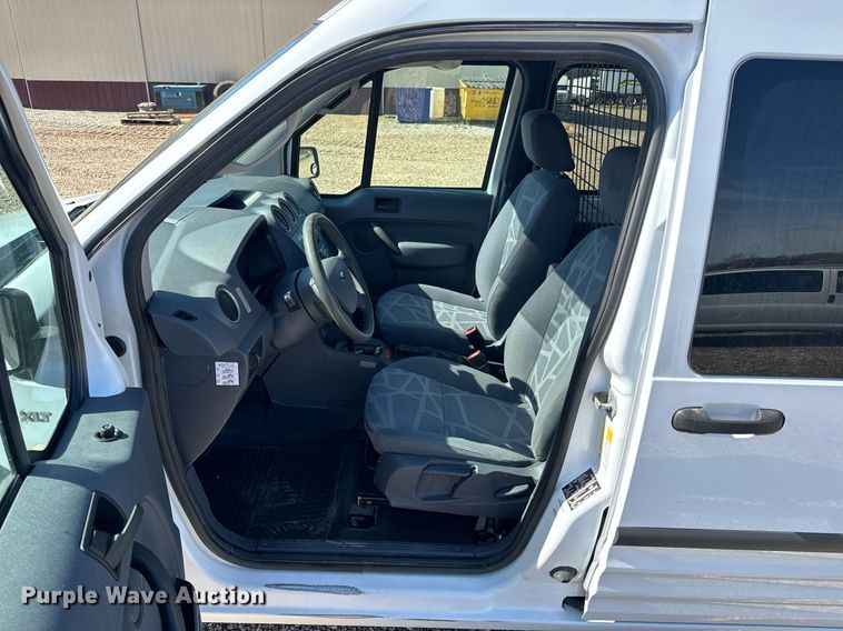 image for item EH6629 2010 Ford Transit Connect XLT van