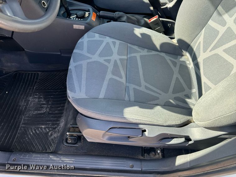 image for item EH6629 2010 Ford Transit Connect XLT van