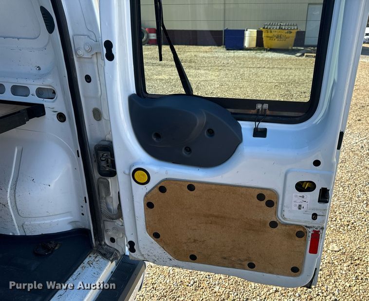 image for item EH6629 2010 Ford Transit Connect XLT van