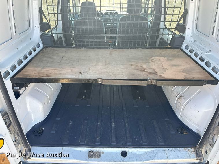 image for item EH6629 2010 Ford Transit Connect XLT van