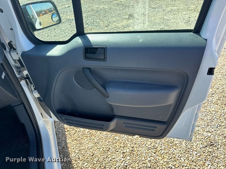 image for item EH6629 2010 Ford Transit Connect XLT van