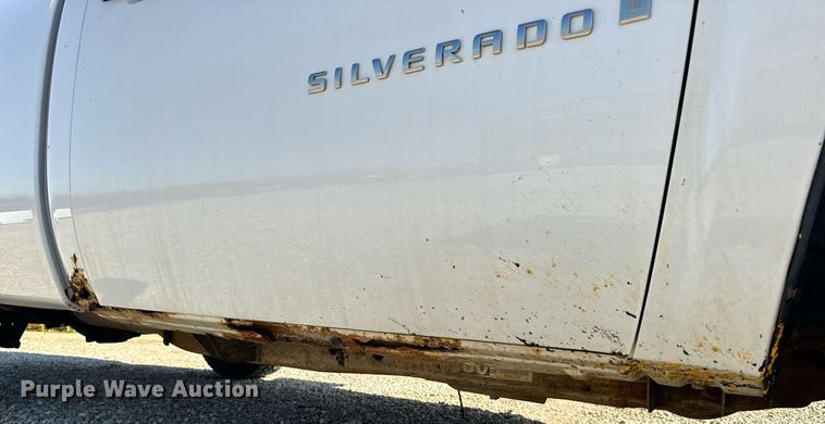 image for item EH6630 2007 Chevrolet Silverado 1500 pickup truck