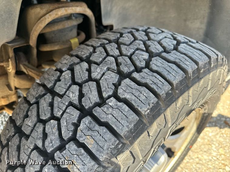 image for item EH6630 2007 Chevrolet Silverado 1500 pickup truck