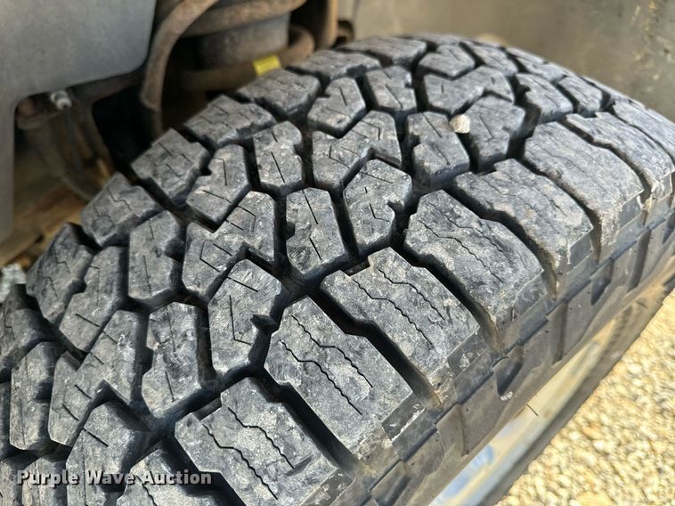 image for item EH6630 2007 Chevrolet Silverado 1500 pickup truck