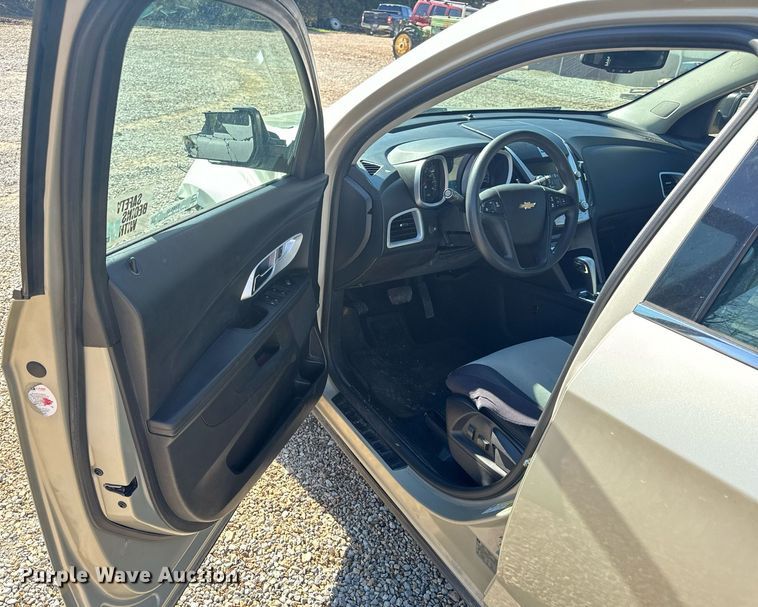 image for item EH6632 2013 Chevrolet Equinox  SUV