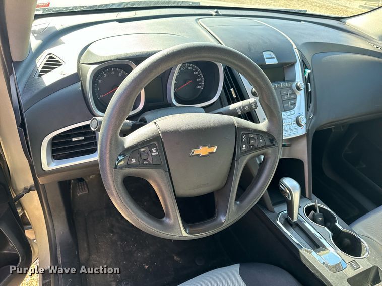 image for item EH6632 2013 Chevrolet Equinox  SUV