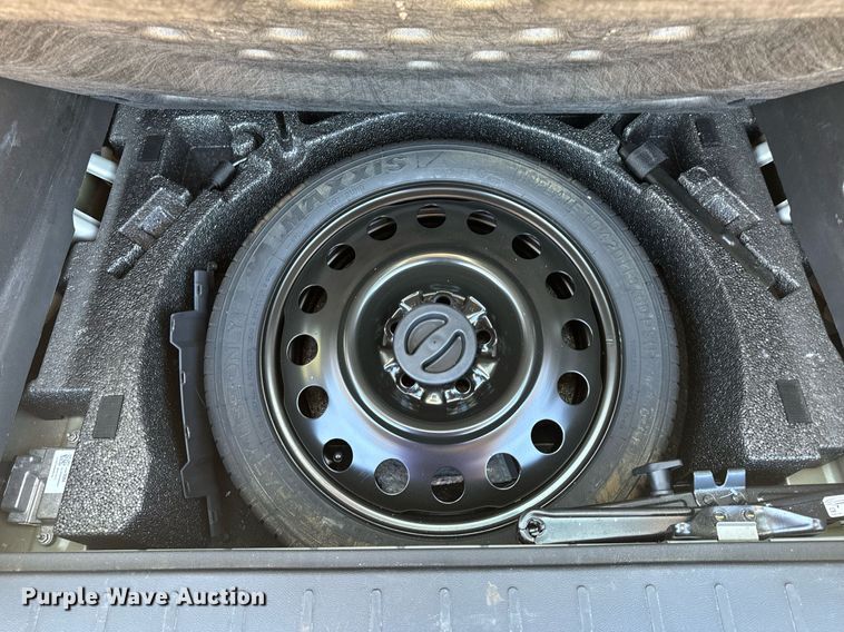 image for item EH6632 2013 Chevrolet Equinox  SUV