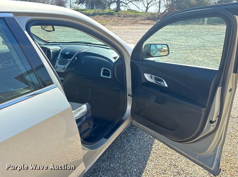 image for item EH6632 2013 Chevrolet Equinox  SUV