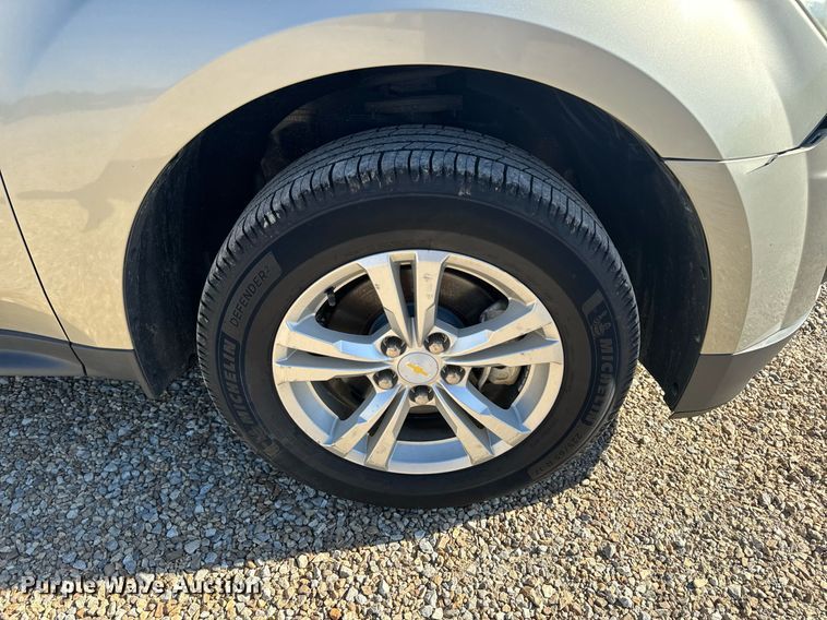 image for item EH6632 2013 Chevrolet Equinox  SUV