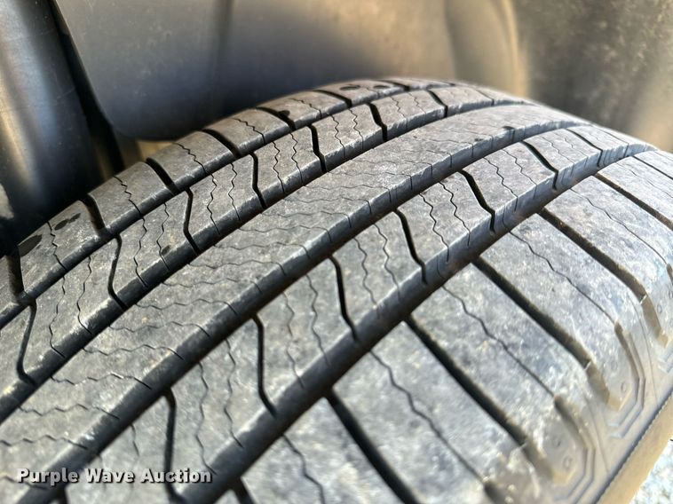 image for item EH6632 2013 Chevrolet Equinox  SUV