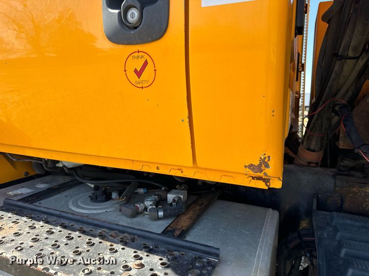 image for item EH6634 2009 International WorkStar 7500  dump truck