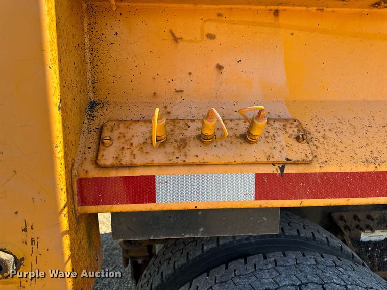 image for item EH6634 2009 International WorkStar 7500  dump truck