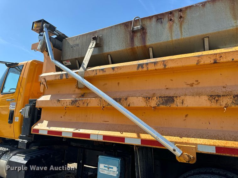 image for item EH6634 2009 International WorkStar 7500  dump truck