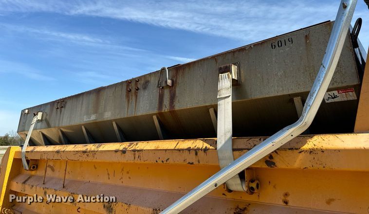 image for item EH6634 2009 International WorkStar 7500  dump truck