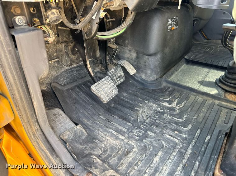 image for item EH6634 2009 International WorkStar 7500  dump truck