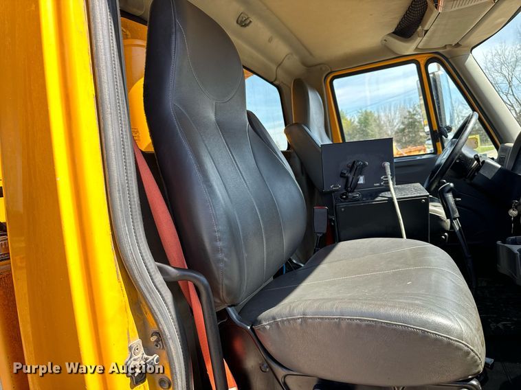 image for item EH6634 2009 International WorkStar 7500  dump truck