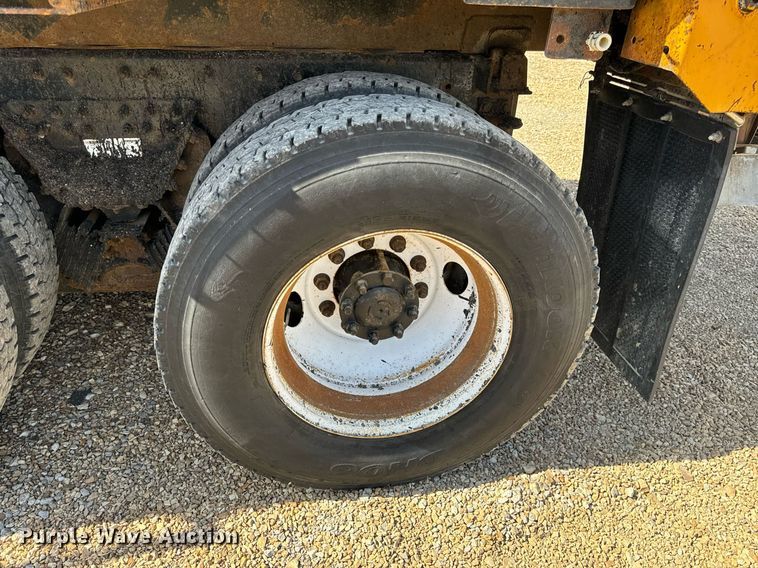 image for item EH6634 2009 International WorkStar 7500  dump truck