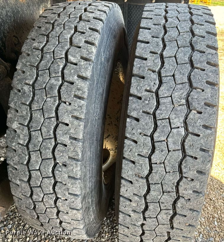 image for item EH6634 2009 International WorkStar 7500  dump truck