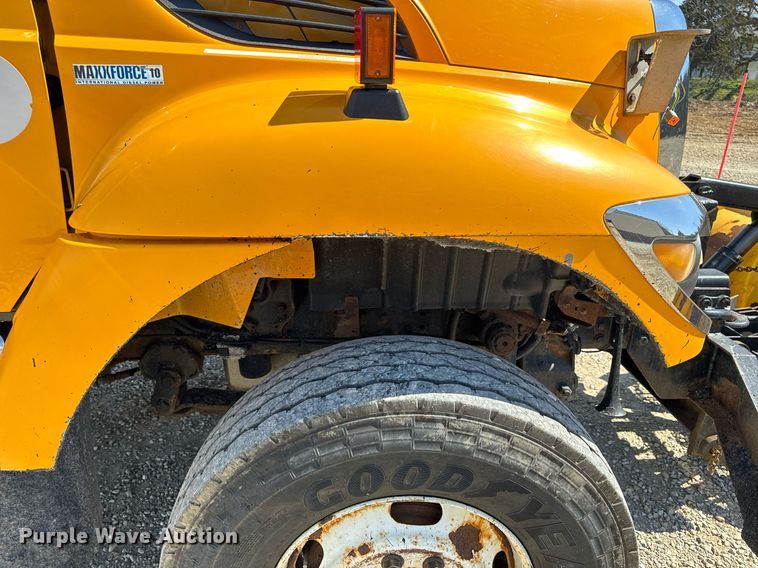 image for item EH6635 2010 International WorkStar 7400  dump truck